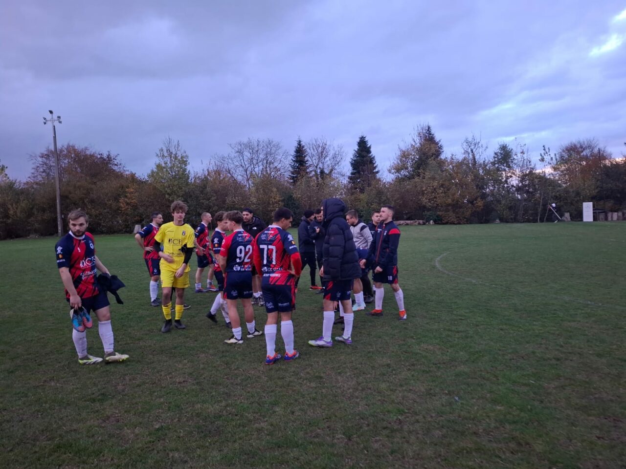Au bout du combat : Les Lions (P3) ramènent un point mérité de Melin (1-1)
