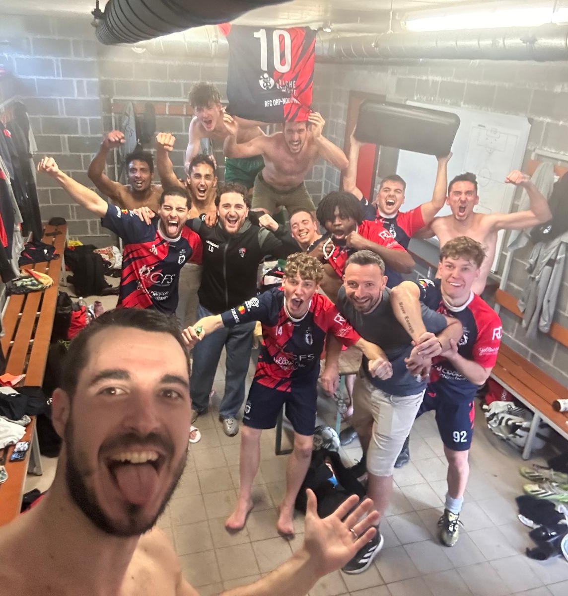 Les Lions rugissent au finish!